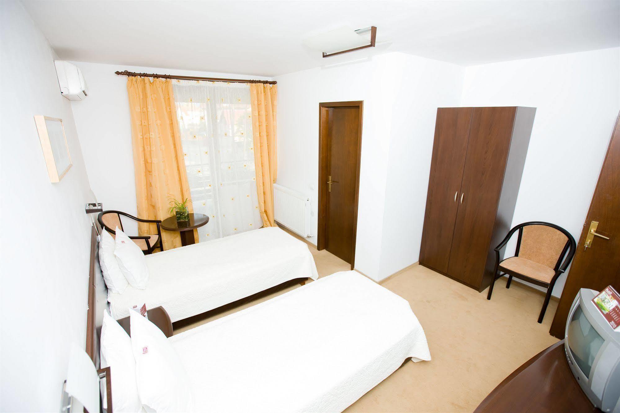 Rubin Hotell Sibiu Exteriör bild